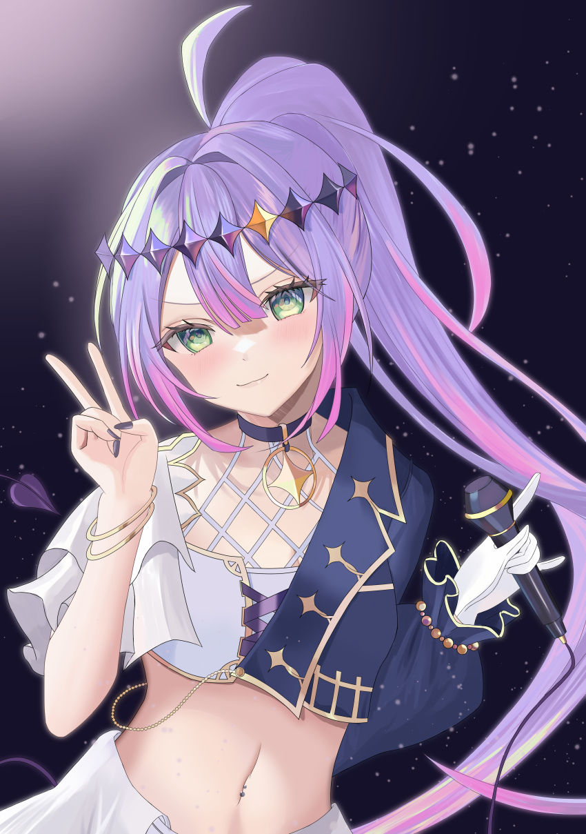 1girl, 774norango, absurdres, asymmetrical_sleeves, black_background, black_collar, black_nails, blush, bracelet, chain, chain_earrings, collar, demon_tail, garter_straps, gloves, gradient_hair, green_eyes, hair_ornament, half-skirt, highres, holding, holding_microphone, hololive, jewelry, long_hair, looking_at_viewer, microphone, mika_pikazo_(style), multicolored_hair, nail_polish, navel, navel_piercing, official_alternate_costume, piercing, pink_hair, ponytail, purple_hair, shorts, single_glove, smile, solo, star_(symbol), streaked_hair, tail, tokoyami_towa, tokoyami_towa_(break_your_xxx), uneven_sleeves, v, virtual_youtuber, white_gloves
