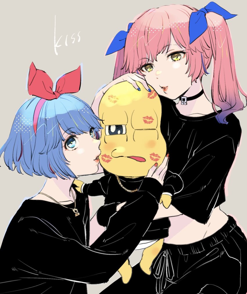 1boy, 2girls, black_choker, black_eyes, black_pants, black_shirt, blue_eyes, blue_hair