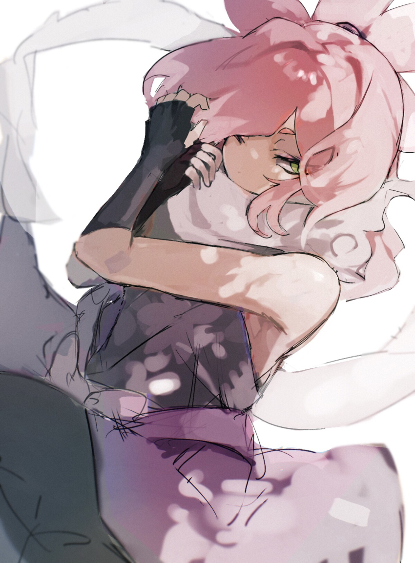 1boy, fingerless_gloves, gloves, green_eyes, hair_over_one_eye, highres, kmnk_(kumanuko), male_focus