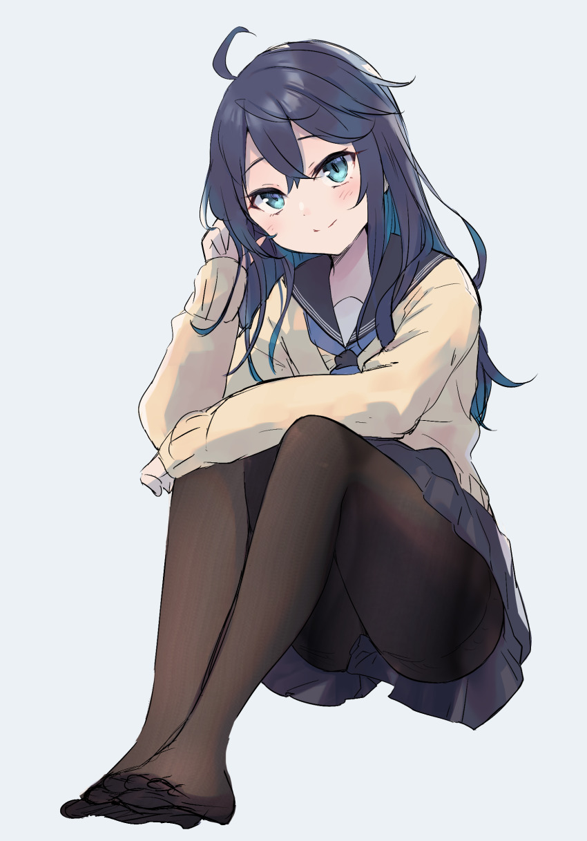 1girl, ahoge, alternate_hair_length, alternate_hairstyle, black_hair, black_sailor_collar, black_skirt, blue_eyes