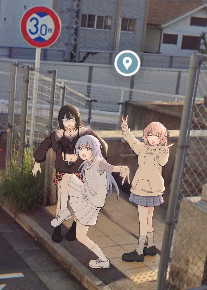 3girls, ^_^, black_hair, black_jacket, blank_eyes, blonde_hair, blue_hair, closed_eyes