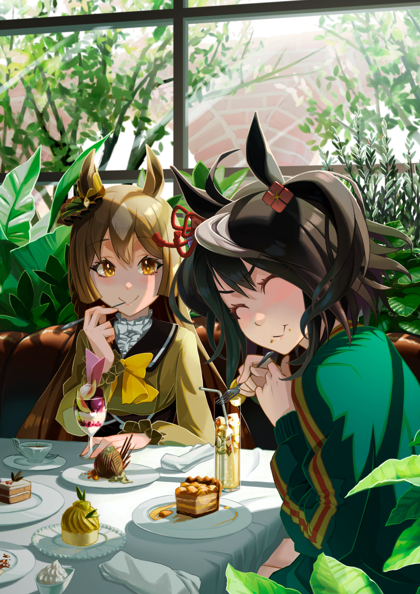 2girls, absurdres, animal_ears, bow, brown_eyes, brown_hair, cake, canoyan