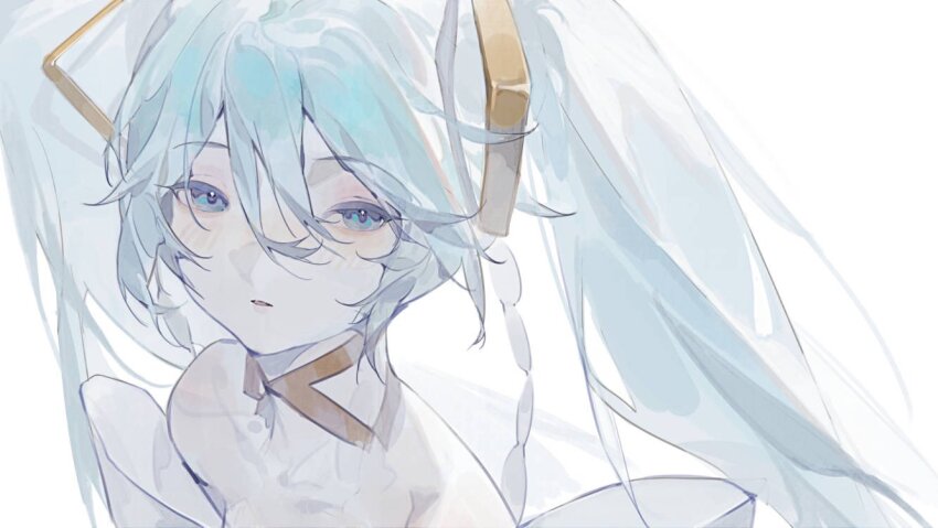 1girl, aqua_hair, bare_shoulders, blue_eyes, blush, detached_collar, grey_hair, guguzi