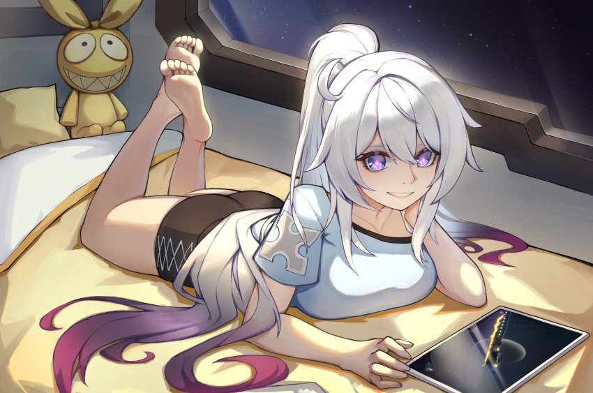 1girl, bare_legs, barefoot, black_shorts, blue_eyes, blue_shirt, breasts, character_doll, collarbone, commentary_request, doll, gradient_hair, hair_between_eyes, hair_intakes, head_rest, high_ponytail, highres, homu_(honkai_impact), honkai:_star_rail, honkai_(series), honkai_impact_3rd, indoors, kiana_kaslana, kiana_kaslana_(cramming), kiana_kaslana_(herrscher_of_finality), large_breasts, long_hair, lying, multicolored_hair, official_alternate_costume, official_art_inset, on_bed, on_stomach, pillow, ponytail, purple_hair, purple_pupils, sekai_korekata_teki_o, shirt, shorts, sidelocks, smile, solo, space, star-shaped_pupils, star_(symbol), symbol-shaped_pupils, tablet_pc, the_pose, very_long_hair, white_hair
