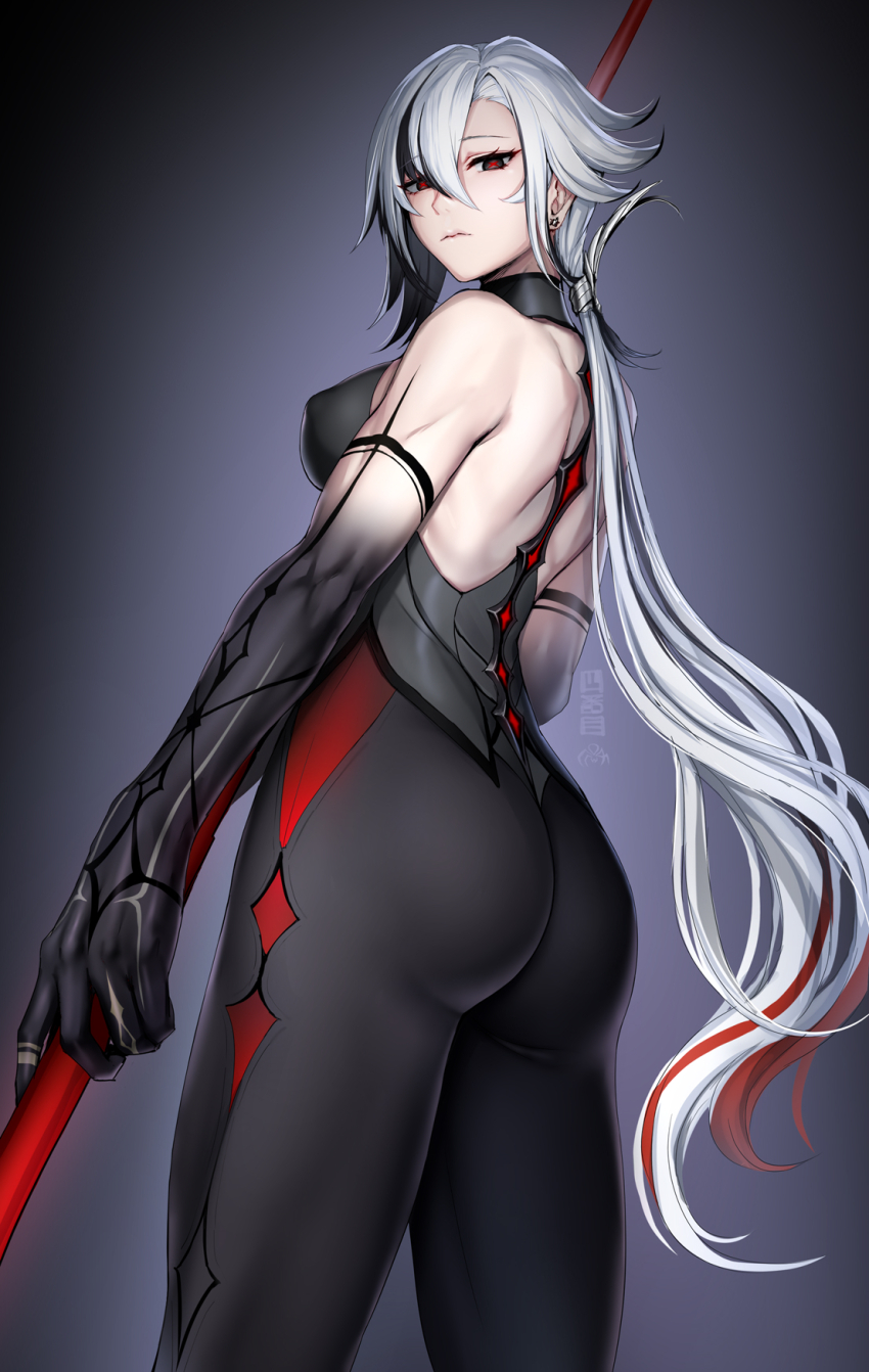 1girl, arlecchino_(genshin_impact), ass, black_bodysuit, black_eyes, black_hair, black_hands, bodysuit, breasts, closed_mouth, colored_extremities, crimson_moon's_semblance_(genshin_impact), earrings, genshin_impact, gradient_background, grey_hair, hair_between_eyes, highres, holding, holding_polearm, holding_weapon, jewelry, large_breasts, long_hair, looking_at_viewer, low_ponytail, multicolored_hair, polearm, ponytail, red_hair, red_pupils, shibanme_tekikumo, signature, simple_background, solo, streaked_hair, symbol-shaped_pupils, very_long_hair, weapon, x-shaped_pupils