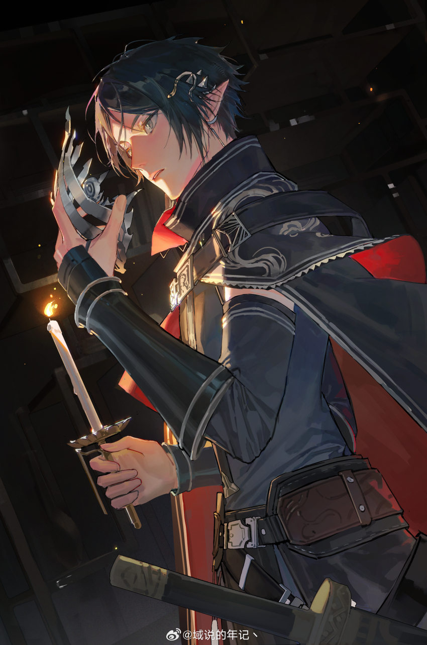 1boy, absurdres, arknights, armor, black_cape, black_hair, black_sleeves, candle, cape, chinese_clothes, chinese_commentary, commentary_request, cowboy_shot, dao_(weapon), detached_sleeves, earrings, grey_eyes, hand_up, highres, holding, holding_mask, jewelry, light_particles, long_sleeves, looking_ahead, male_focus, mask, parted_lips, pointy_ears, realistic, red_cape, sheath, sheathed, short_hair, solo, standing, sword, two-sided_cape, two-sided_fabric, unworn_mask, vambraces, watermark, weapon, weibo_watermark, yu_shuo_de_nian_ji_zhu, zuo_le_(arknights)