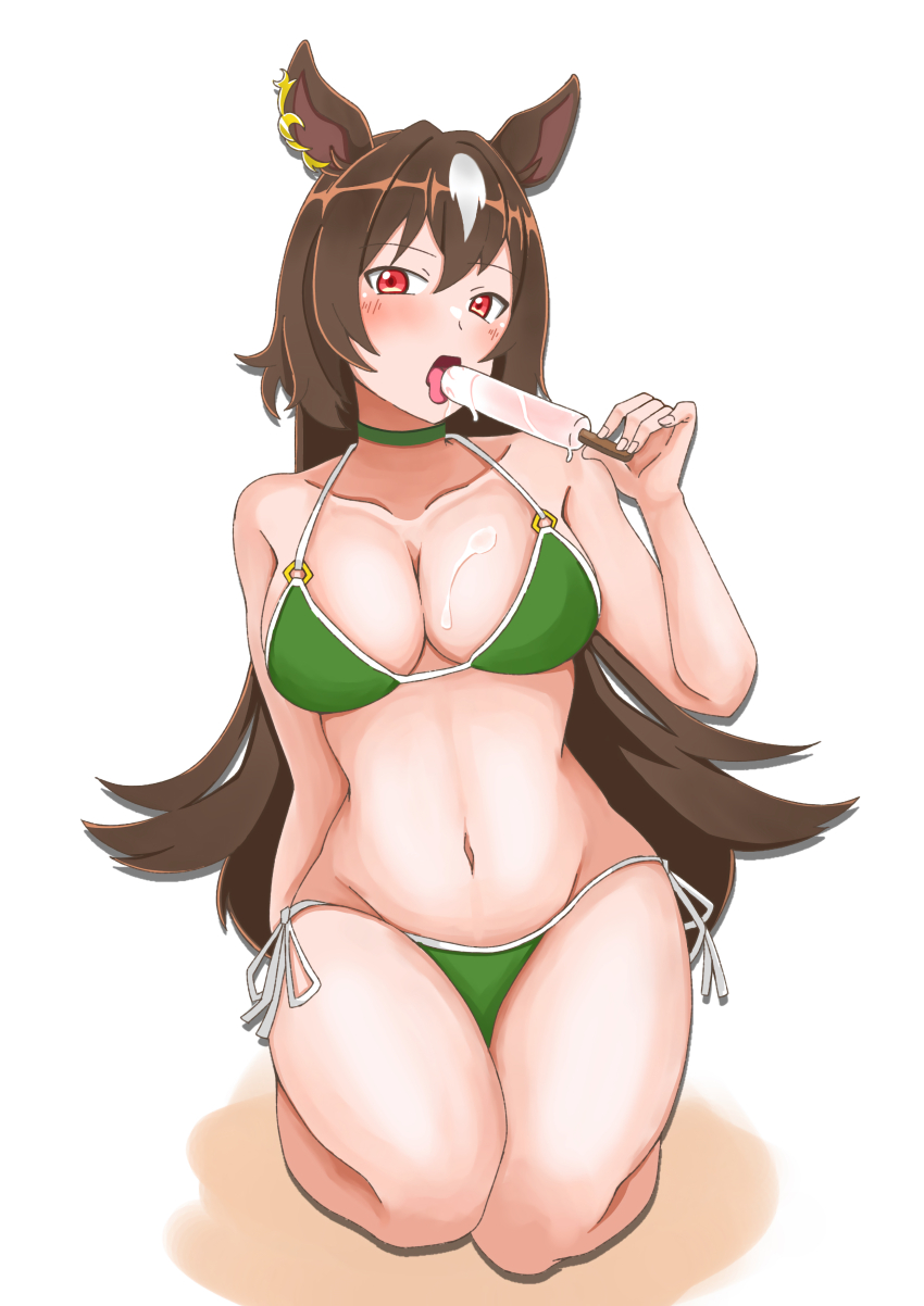 1girl, absurdres, alternate_costume, animal_ears, bare_shoulders, bikini, blush, breasts, brown_hair, choker, cleavage, collarbone, commentary_request, ear_ornament, food, green_bikini, green_choker, hair_between_eyes, highres, holding, holding_food, holding_popsicle, horse_ears, horse_girl, horse_tail, large_breasts, long_hair, multicolored_hair, open_mouth, popsicle, red_eyes, side-tie_bikini_bottom, simple_background, sirius_symboli_(umamusume), sitting, solo, streaked_hair, swimsuit, tail, tongue, tongue_out, umamusume, very_long_hair, white_background, white_hair, yo0226