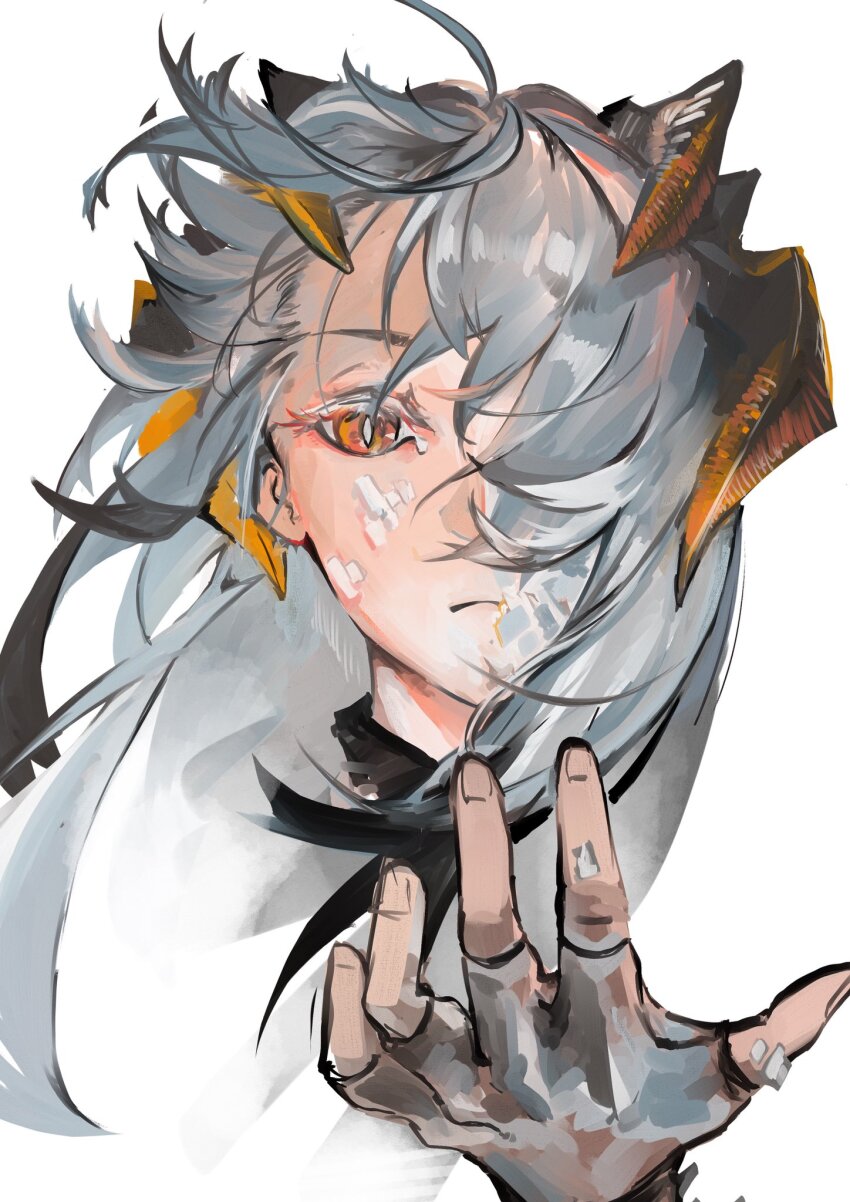 1girl, arknights, closed_mouth, commentary_request, dragon_girl, dragon_horns, fingerless_gloves, gloves