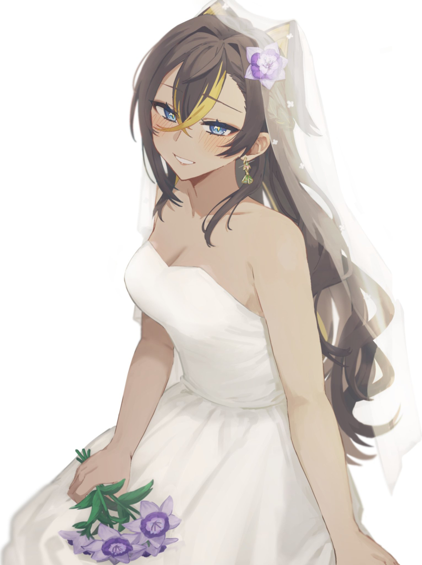 1girl, alternate_costume, bare_shoulders, black_hair, blonde_hair, blue_eyes, blush, breasts, bridal_veil, brown_hair, cleavage, dehya_(genshin_impact), dress, earrings, flower, genshin_impact, hair_between_eyes, hair_ears, hair_flower, hair_ornament, highres, holding, holding_flower, jewelry, long_hair, looking_at_viewer, medium_breasts, multicolored_hair, nijikun, parted_lips, purple_flower, simple_background, solo, strapless, strapless_dress, veil, very_long_hair, wedding_dress, white_background, white_dress