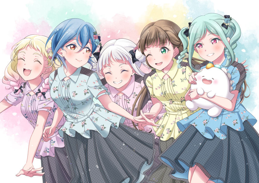 5girls, aqua_eyes, arashi_chisato, blue_hair, closed_mouth, green_hair, highres, looking_at_another