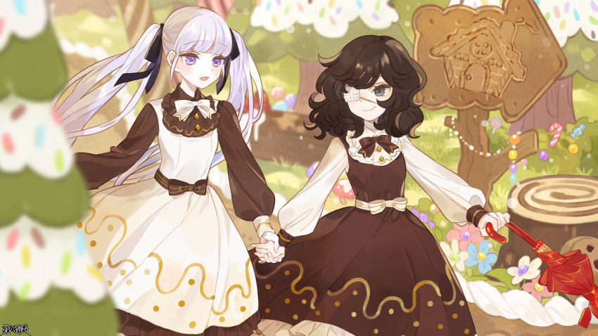 2girls, arrow_(symbol), black_bow, black_bowtie, black_dress, black_eyes, black_hair, blurry