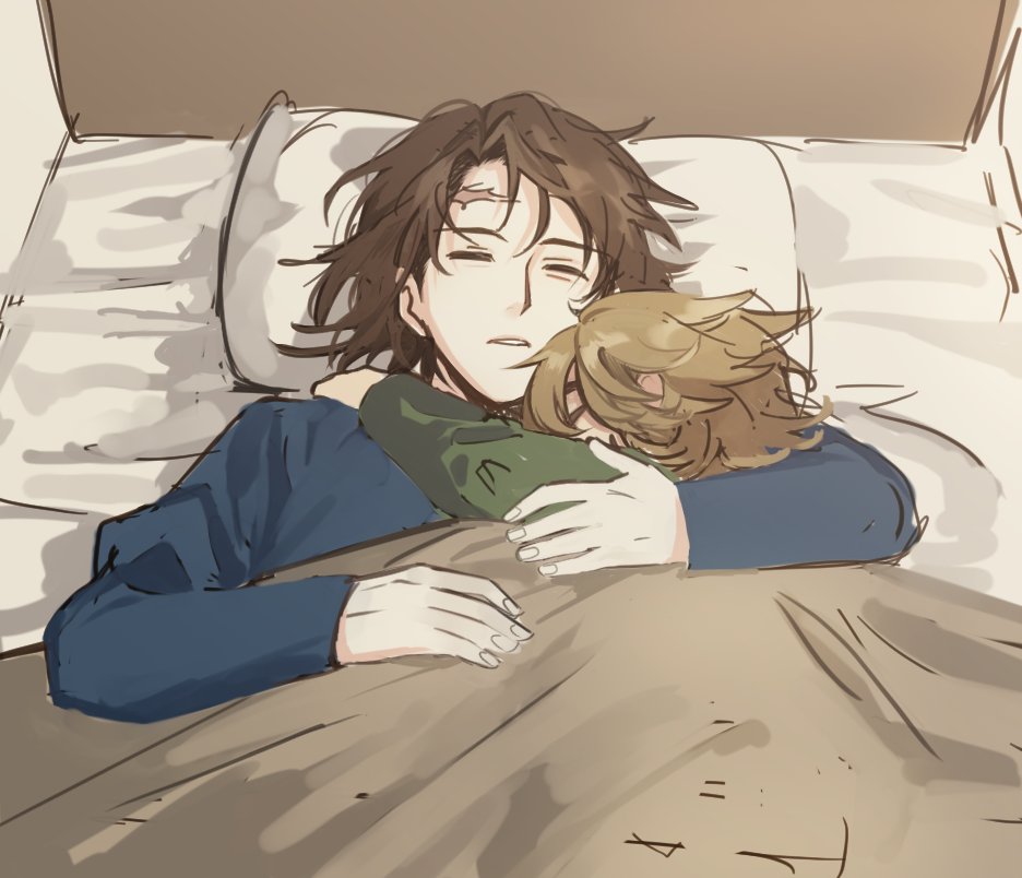 2boys, blue_shirt, child, closed_eyes, commentary_request, father_and_child, father_and_son, green_shirt, harada_minoru, hug, indoors, isoi_reiji, korean_commentary, linu, long_sleeves, male_focus, multiple_boys, parent_and_child, saibou_shinkyoku, scar, scar_on_face, scar_on_forehead, shirt, sleeping, under_covers
