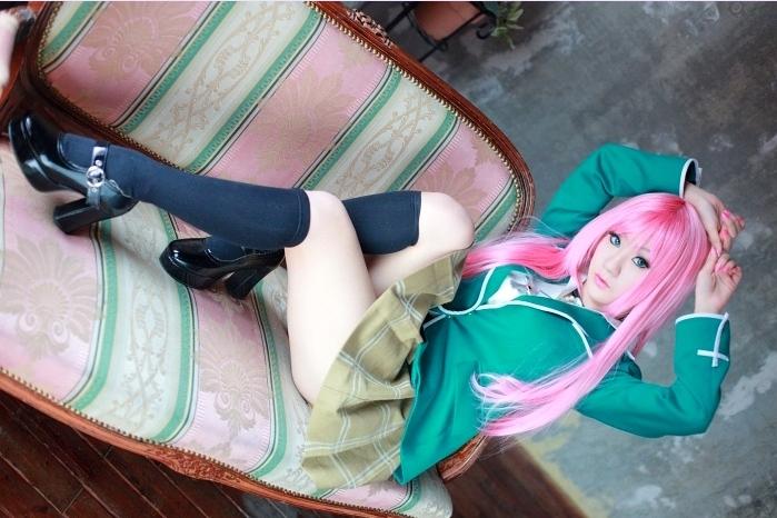 1girl, akashiya_moka, akashiya_moka_(cosplay), cosplay, female_focus, legs, miniskirt, photo_(medium)