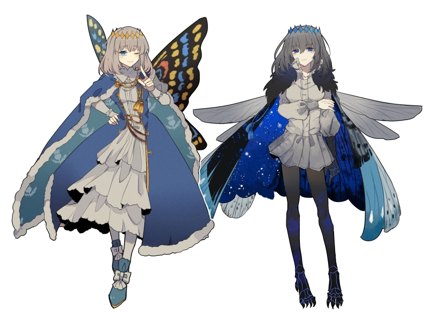 2girls, aiguillette, arthropod_girl, arthropod_limbs, black_leggings, blonde_hair, blue_dress, blue_eyes, blush, butterfly_wings, cape, crown, diamond_hairband, dragonfly_wings, dress, dual_persona, fate/grand_order, fate_(series), full_body, fur-trimmed_cape, fur_trim, genderswap, genderswap_(mtf), grey_hair, highres, insect_wings, leggings, long_sleeves, looking_at_viewer, medium_hair, multiple_girls, oberon_(fate), oberon_(first_ascension)_(fate), oberon_(third_ascension)_(fate), shirt, simple_background, skirt, smile, standing, white_background, white_dress, white_shirt, wing_cape, wings, yuezhuanlang