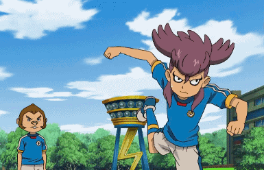 animated, animated_gif, inazuma_eleven, inazuma_eleven_(series), kicking, kurimatsu_teppei, lowres, male_focus, pompadour, soccer, tobitaka_seiya, what