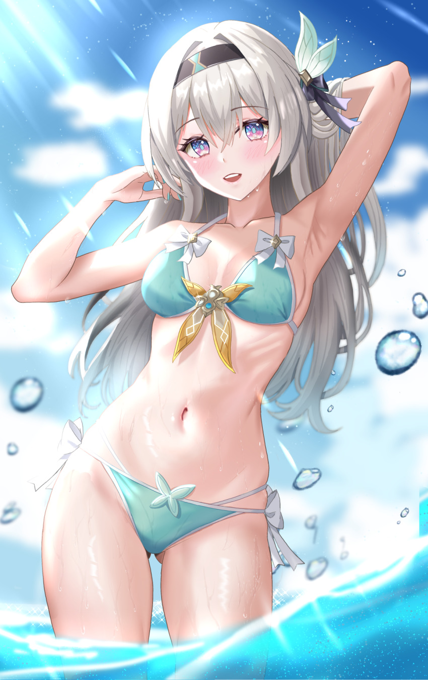 1girl, alternate_costume, aqua_bikini, aqua_nails, arm_behind_head, bikini, black_hairband, black_ribbon, blue_sky, bow, breasts, brooch, cloud, cloudy_sky, commentary_request, contrapposto, crossed_bangs, day, erin_(sherryseraph), firefly_(honkai:_star_rail), gluteal_fold, gradient_eyes, grey_hair, hair_between_eyes, hair_intakes, hair_ribbon, hairband, hand_up, highres, honkai:_star_rail, honkai_(series), jewelry, light_blush, light_particles, long_hair, looking_at_viewer, medium_breasts, multicolored_eyes, navel, open_mouth, outdoors, partial_commentary, purple_eyes, raised_eyebrows, ribbon, sidelocks, sky, smile, spaghetti_strap, standing, standing_on_liquid, sunlight, swimsuit, teeth, upper_teeth_only, water_drop, wet, white_bow, yellow_bow