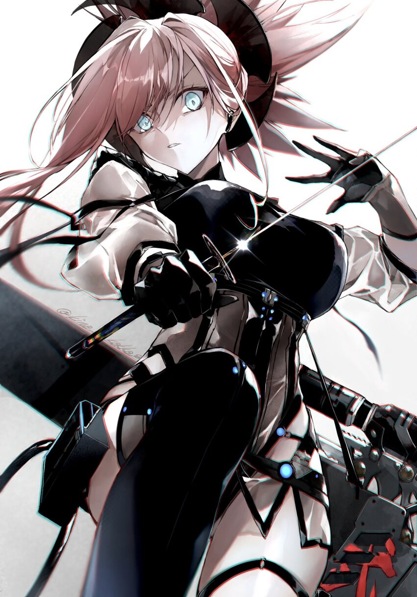 1girl, belt, black_leotard, blue_eyes, breasts, cleavage, fate/grand_order, fate_(series)