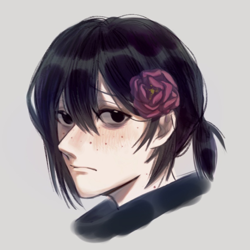 1boy, black_eyes, black_hair, black_shirt, blush, chinese_commentary, closed_mouth, commentary_request