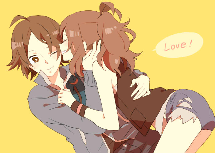 1boy, 1girl, ahoge, ai_ne_ko, antenna_hair, ass, black_vest, blue_jacket, brown_hair, denim, denim_shorts, english_text, exposed_pocket, hetero, hilbert_(pokemon), hilda_(pokemon), jacket, nintendo, one_eye_closed, pokemon, pokemon_black_and_white, shorts, simple_background, smile, speech_bubble, vest, yellow_background