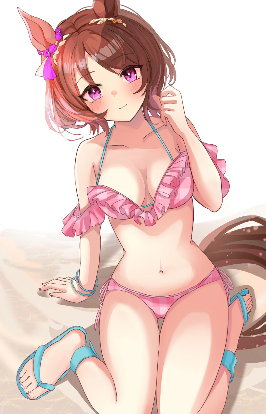 1girl, alternate_costume, breasts, brown_hair, cleavage, closed_mouth, collarbone, commentary_request