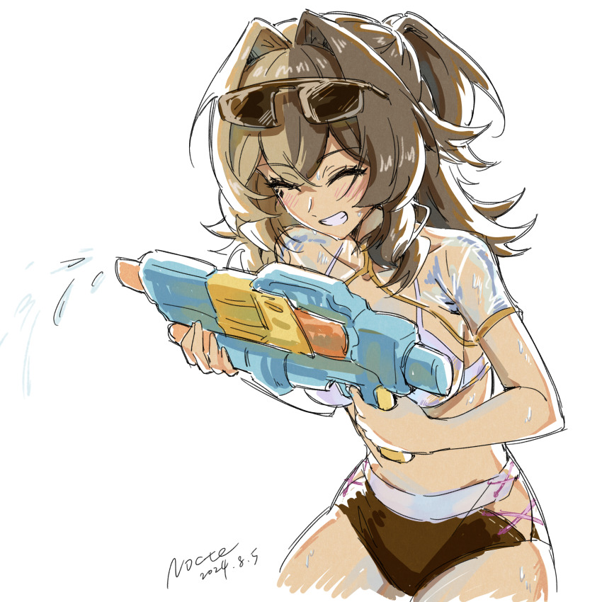 1girl, absurdres, artist_name, bikini, breasts, brown_bikini, brown_hair, chinese_commentary, commentary_request, cowboy_shot, dated, enioreh, eyewear_on_head, hair_intakes, highres, holding, holding_water_gun, honkai_(series), honkai_impact_3rd, medium_hair, multicolored_bikini, official_alternate_costume, open_mouth, smile, solo, stomach, swimsuit, thighs, two-tone_bikini, vill-v, water_gun, white_background, white_bikini