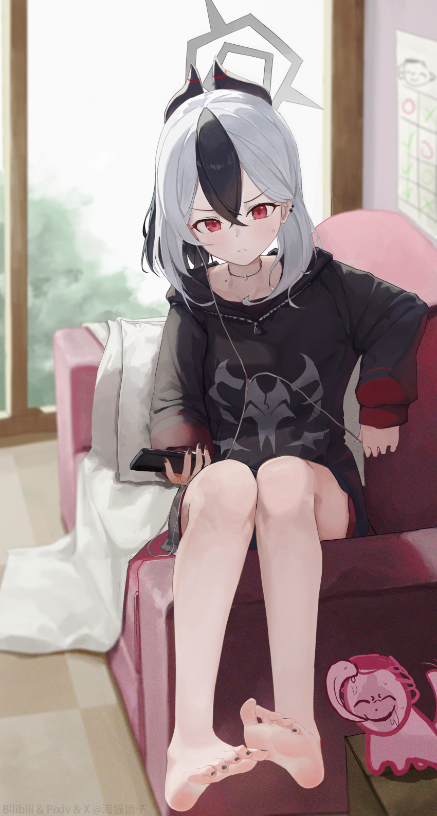 1girl, absurdres, animification, annoyed, artist_name, backlighting, barefoot, black_choker