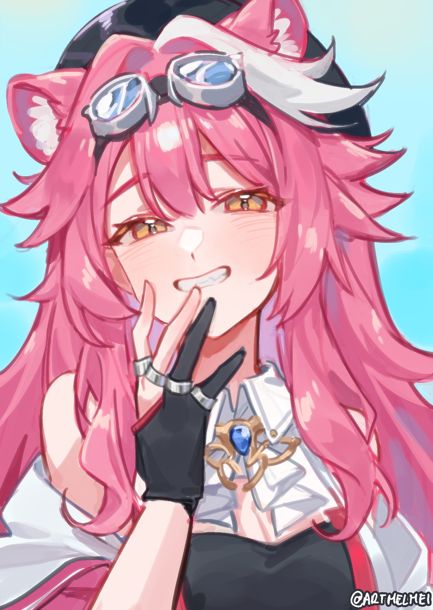 1girl, animal_ear_fluff, animal_ears, aqua_background, artist_name, ascot, bare_shoulders, beret, black_gloves, black_hat, blue_gem, blush, breasts, cleavage, collared_shirt, commentary, english_commentary, gem, gloves, goggles, goggles_on_head, grey_hair, grin, half_gloves, hand_up, hat, highres, hololive, hololive_english, jacket, jewelry, large_breasts, long_hair, looking_at_viewer, mel_mei, multicolored_hair, panther_ears, panther_girl, pink_hair, pink_jacket, raora_panthera, raora_panthera_(1st_costume), ring, shirt, simple_background, single_half_glove, smile, solo, streaked_hair, teeth, twitter_username, two-tone_hair, virtual_youtuber, white_ascot, white_shirt, yellow_eyes