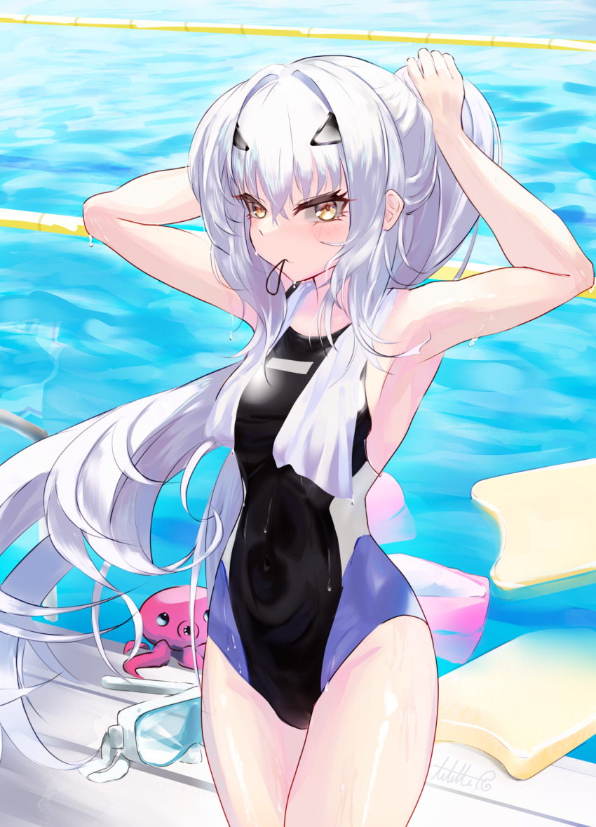 1girl, black_one-piece_swimsuit, blush, breasts, competition_swimsuit, fate/grand_order, fate_(series), hair_tie_in_mouth
