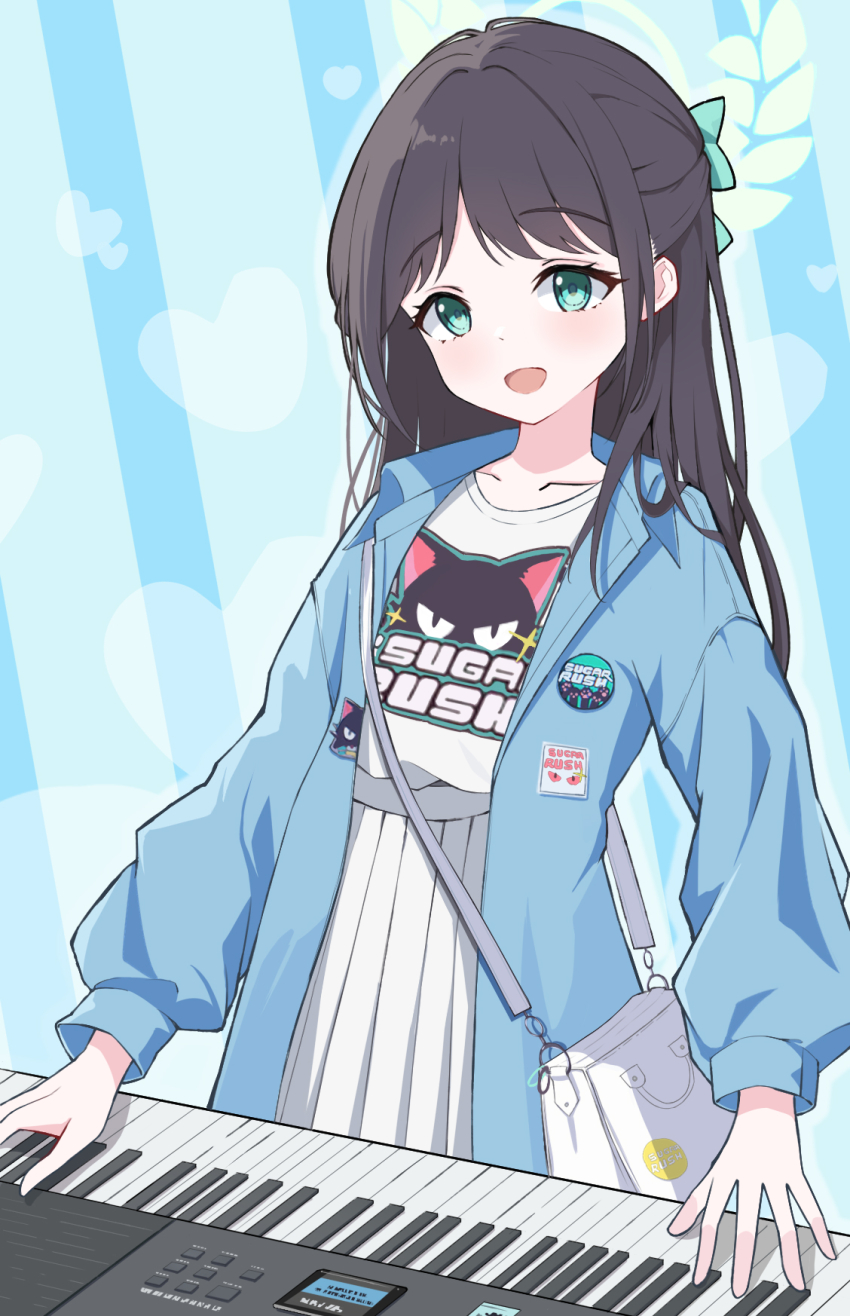 1girl, airi_(band)_(blue_archive), airi_(blue_archive), animal_print, badge, bag, blue_archive, blue_background, blue_jacket, bow, brown_hair, button_badge, cat_print, collarbone, collared_jacket, cowboy_shot, english_text, green_bow, green_eyes, green_halo, hair_bow, halo, heart, high-waist_skirt, highres, instrument, jacket, keyboard_(instrument), light_blush, long_hair, long_skirt, looking_at_viewer, music, official_alternate_costume, open_clothes, open_jacket, open_mouth, playing_instrument, pleated_skirt, print_shirt, shirt, shoulder_bag, sidelocks, skirt, smile, solo, striped_background, ula_cabbage, white_bag, white_skirt, wreath_halo