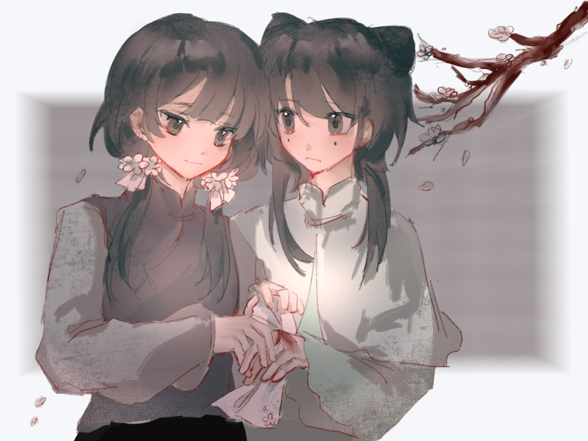 2girls, black_eyes, black_hair, blood, blood_on_hands, branch, capelet, chinese_clothes
