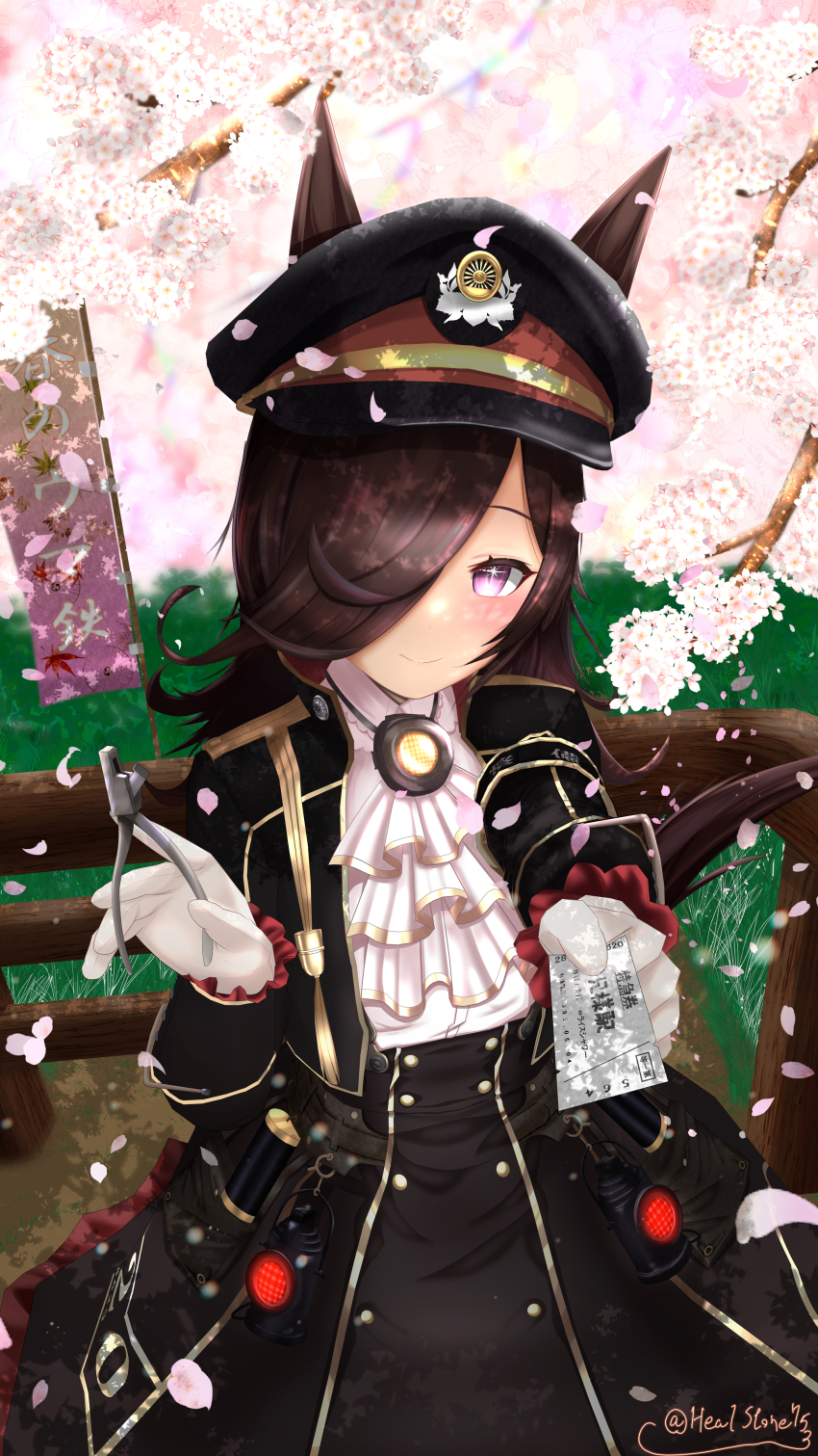 1girl, absurdres, animal_ears, banner, blush, breasts, cherry_blossoms, closed_mouth, commentary_request, cosplay, fence, gloves, grass, hachiroku_(maitetsu), hachiroku_(maitetsu)_(cosplay), hair_ornament, hair_over_one_eye, hat, highres, horse_ears, horse_girl, horse_tail, looking_at_viewer, maitetsu, petals, rice_shower_(umamusume), smile, solo, tail, ticket, tree, twitter_username, umamusume, uniform, yusei_tran