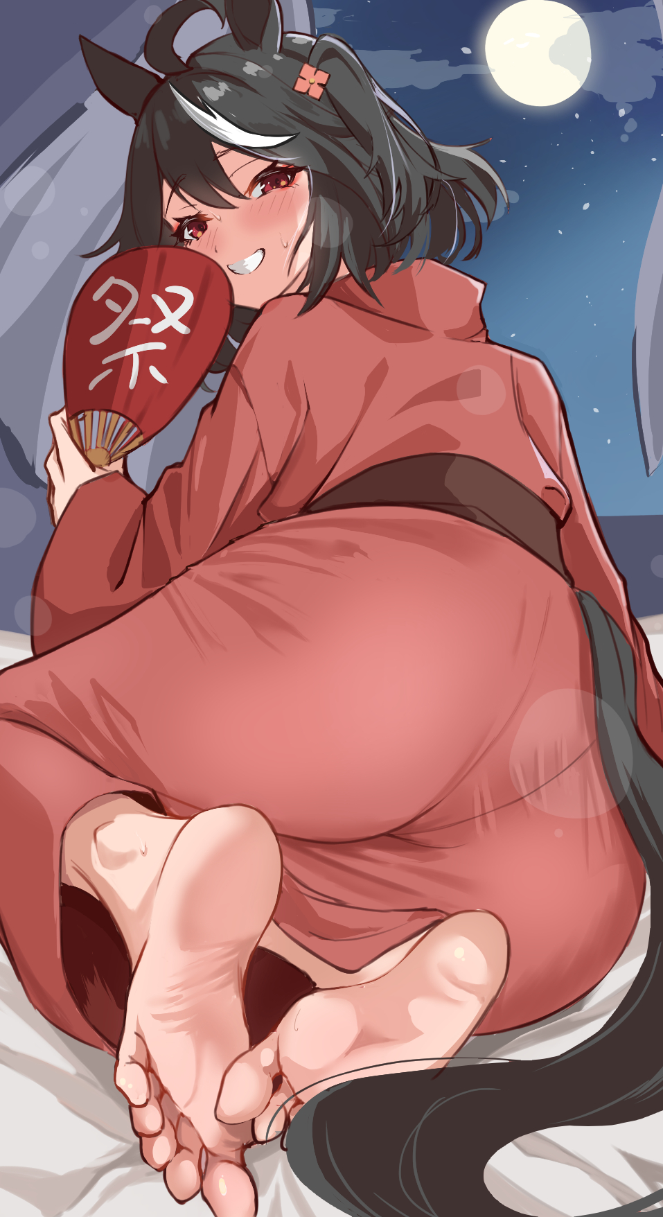 1girl, animal_ears, barefoot, black_hair, blush, feet, full_moon, fumitonkatsu, grin, hand_fan, highres, horse_ears, horse_girl, horse_tail, japanese_clothes, kitasan_black_(umamusume), looking_at_viewer, looking_back, medium_hair, moon, night, red_eyes, sky, smile, soles, tail, toes, umamusume