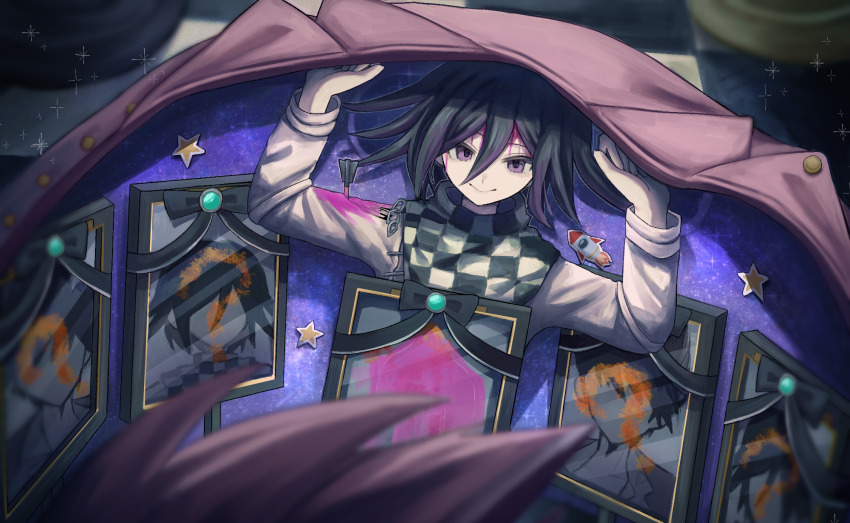 2boys, arms_up, arrow_(projectile), arrow_in_body, black_hair, blood, blood_on_clothes, blood_on_face