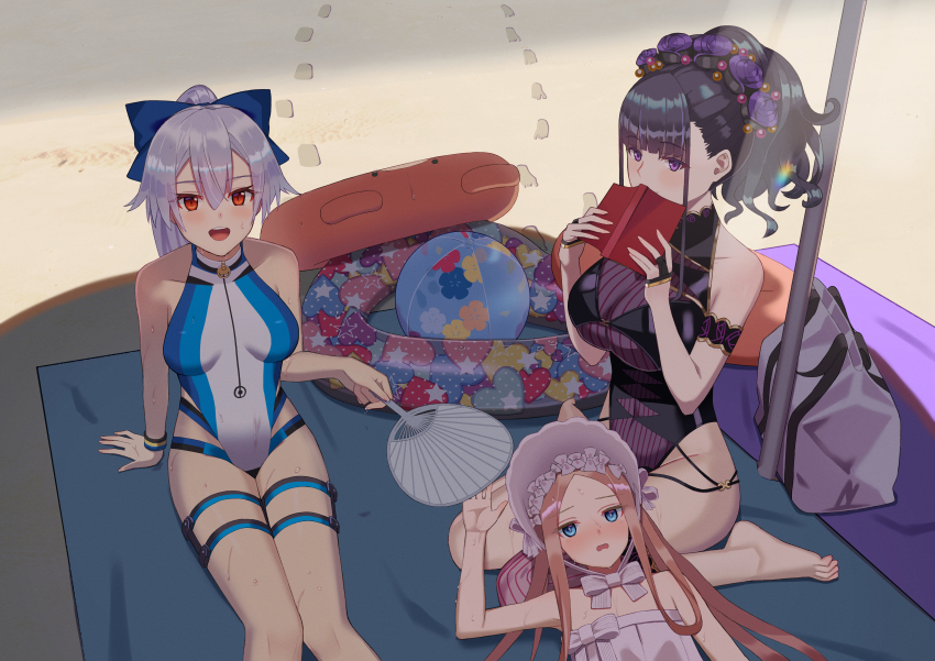 3girls, abigail_williams_(fate), abigail_williams_(swimsuit_foreigner)_(fate), abigail_williams_(swimsuit_foreigner)_(third_ascension)_(fate), absurdres, armlet, ball, bare_shoulders