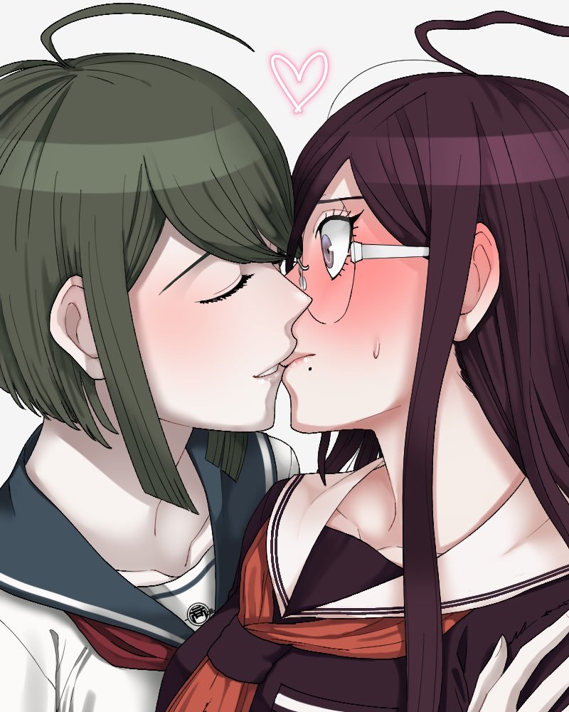 2girls, ahoge, blush, closed_eyes, collarbone, danganronpa_(series), danganronpa_another_episode:_ultra_despair_girls, eyelashes, fingernails, fukawa_toko, green_hair, hanatsuduki, kiss, looking_at_another, multiple_girls, naegi_komaru, open_mouth, purple_hair, simple_background, tagme, yuri