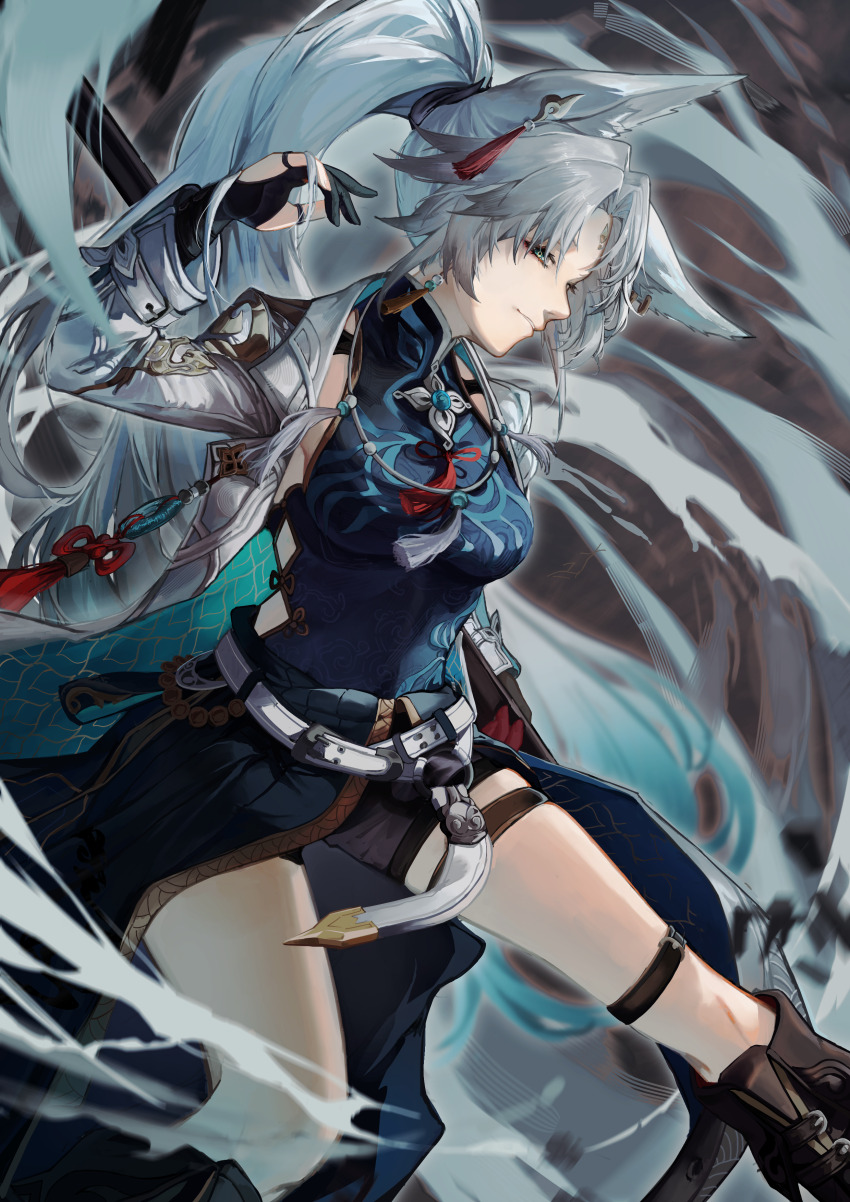 1girl, absurdres, animal_ear_fluff, animal_ears, belt, black_footwear, black_gloves, black_shorts