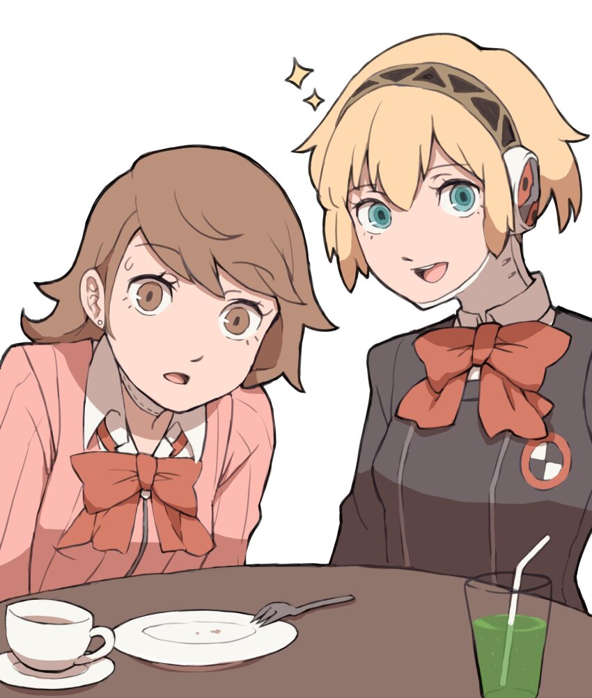 2girls, aigis_(persona), android, blonde_hair, blue_eyes, bow, brown_eyes, brown_hair, cardigan, choker, collared_shirt, cup, drinking_straw, earrings, fork, gekkoukan_high_school_uniform, green_juice, hair_between_eyes, hairband, highres, jewelry, looking_at_viewer, multiple_girls, open_mouth, persona, persona_3, pink_cardigan, plate, red_bow, ringed_eyes, school_uniform, shirt, short_hair, simple_background, smile, sparkle, stud_earrings, sweatdrop, takeba_yukari, tbjj1208, teacup, white_background, white_shirt