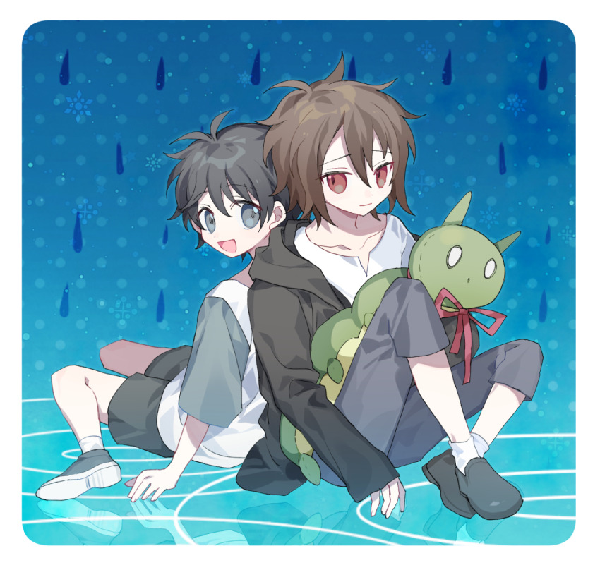 2boys, antenna_hair, back-to-back, black_hair, black_jacket, black_shoes, black_shorts, blue_background