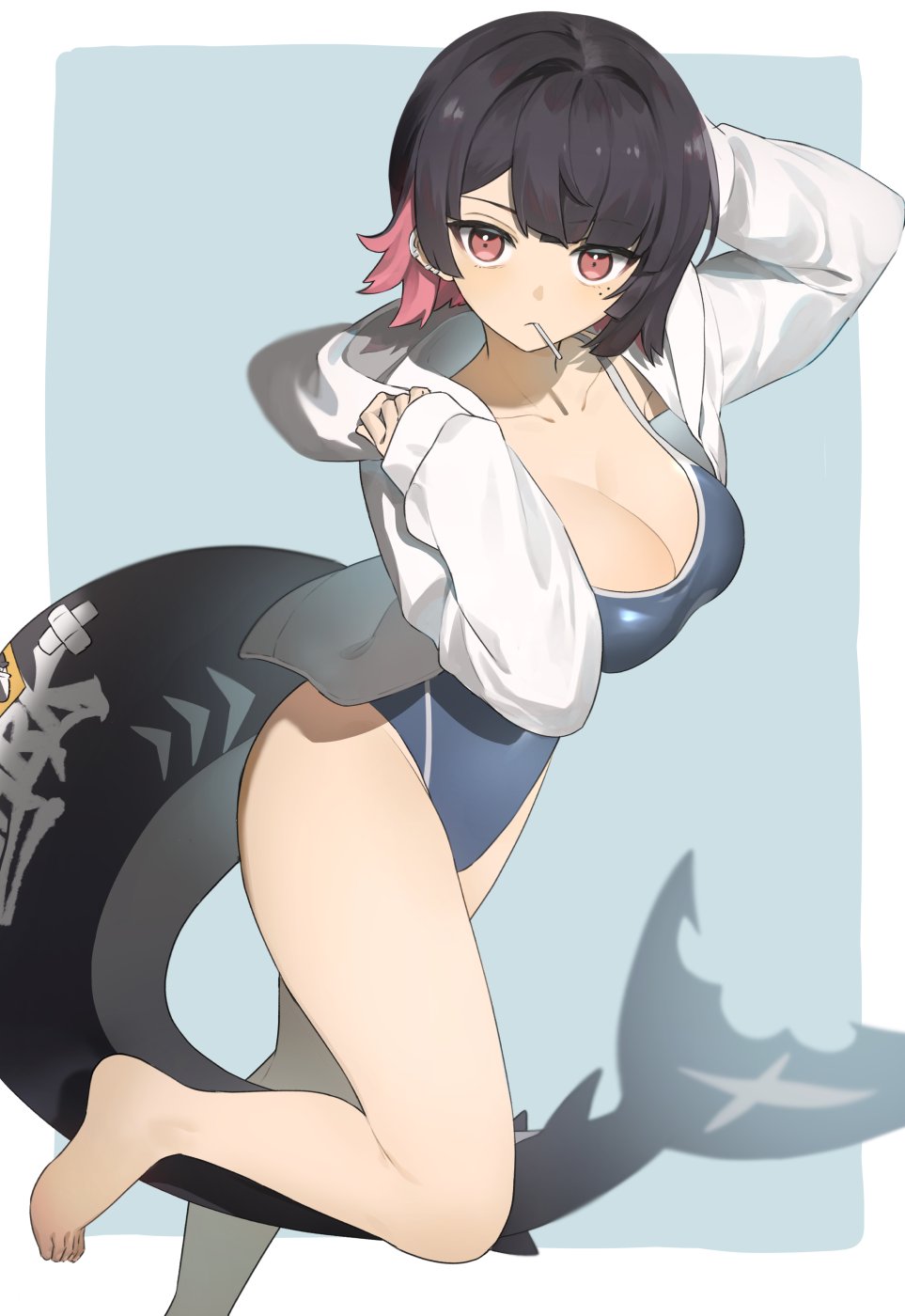 1girl, alternate_costume, bare_shoulders, black_hair, blue_background, blue_one-piece_swimsuit, border, breasts, cleavage, colored_inner_hair, ellen_joe, fins, fish_tail, food_in_mouth, hands_up, highres, jacket, knee_up, large_breasts, leg_up, mole, mole_under_eye, multicolored_hair, one-piece_swimsuit, red_eyes, red_hair, shark_girl, shark_tail, short_hair, solo, swimsuit, tail, umeda_shiso, white_border, white_jacket, zenless_zone_zero
