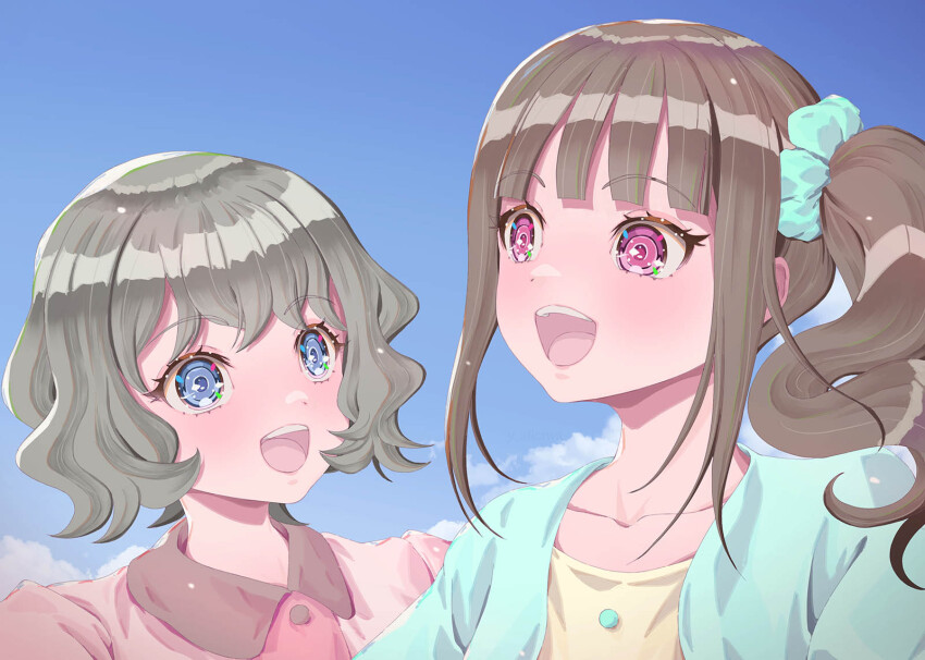 2girls, aikawa_yousuke, aqua_jacket, aqua_scrunchie, blue_eyes, blush, brown_hair, chiran_yuma