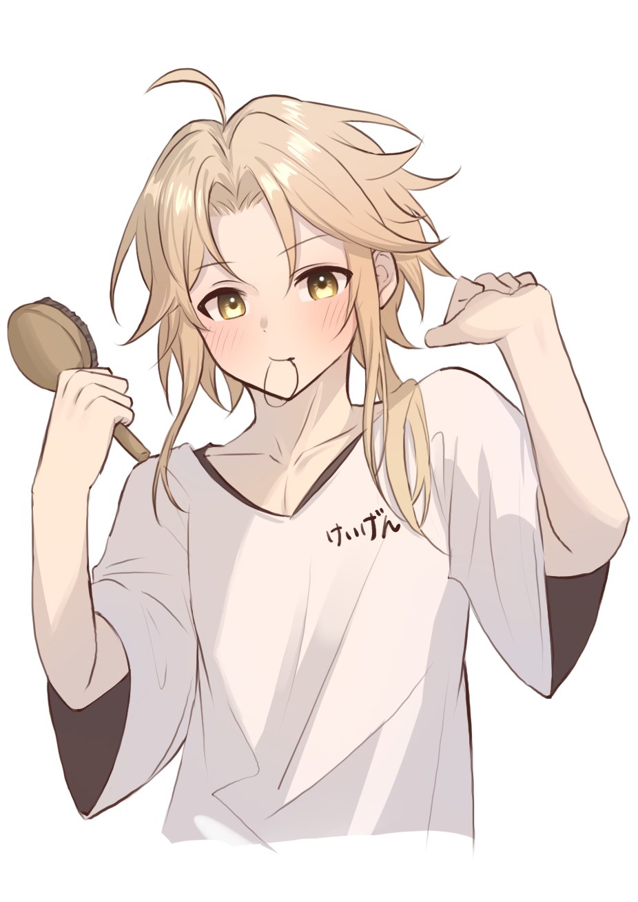 1boy, blonde_hair, blush, closed_mouth, comb, highres, holding, holding_comb, honkai:_star_rail, honkai_(series), long_hair, looking_at_viewer, male_focus, mouth_hold, narshiyu, shirt, solo, t-shrit, white_background, white_shirt, yanqing_(honkai:_star_rail), yellow_eyes