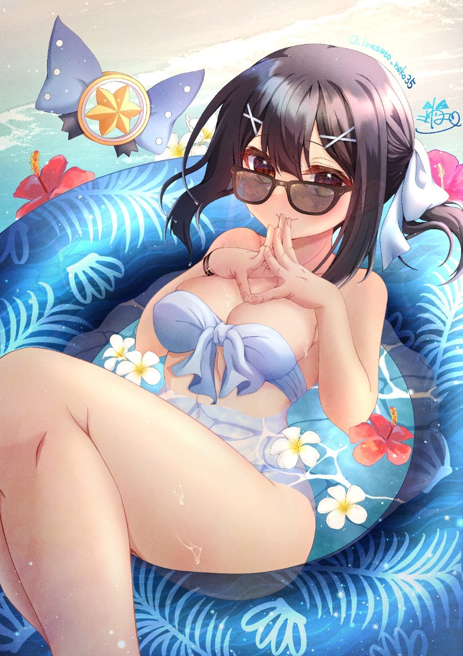 1girl, beach, bikini, blue_ribbon, bracelet, breasts, cleavage, fate/kaleid_liner_prisma_illya