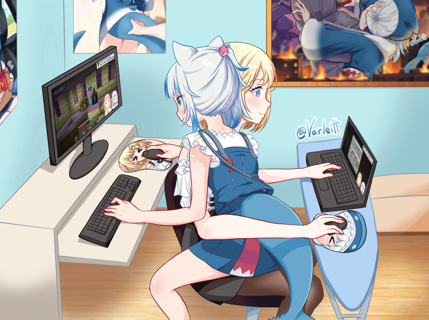 >_<, 3girls, asymmetrical_docking, bag, bare_arms, bare_legs, blonde_hair, blue_eyes