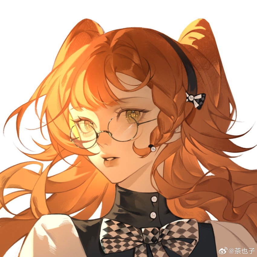 1girl, asymmetrical_sidelocks, black_hairband, blue_dress, braid, braided_sidelock, capelet, cha_ye_zi