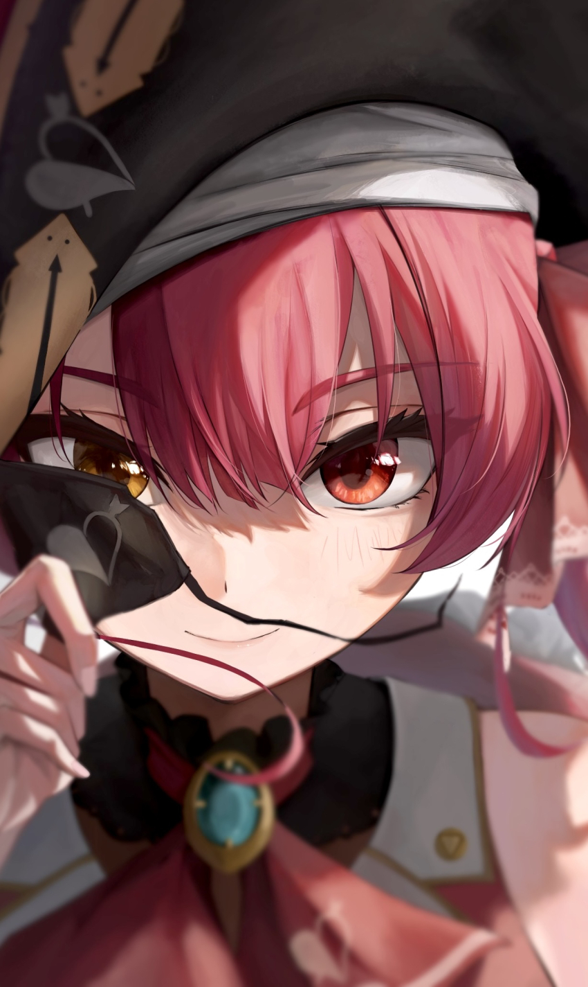 1girl, arrow_through_heart, ascot, bicorne, black_choker, black_hat, brooch, choker