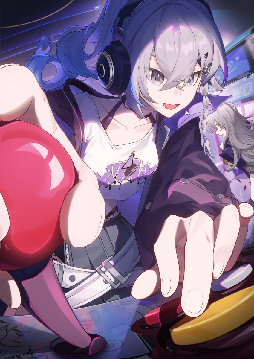 11173, 2girls, :d, absurdres, arcade, black_jacket, black_skirt, braid, crop_top, drill_hair, drill_ponytail, foreshortening, grey_hair, hair_between_eyes, headphones, highres, honkai:_star_rail, honkai_(series), jacket, long_hair, looking_back, multiple_girls, official_alternate_costume, open_mouth, silver_wolf_(honkai:_star_rail), silver_wolf_(samsung)_(honkai:_star_rail), single_braid, skirt, smile, stelle_(honkai:_star_rail), trailblazer_(honkai:_star_rail), yellow_eyes