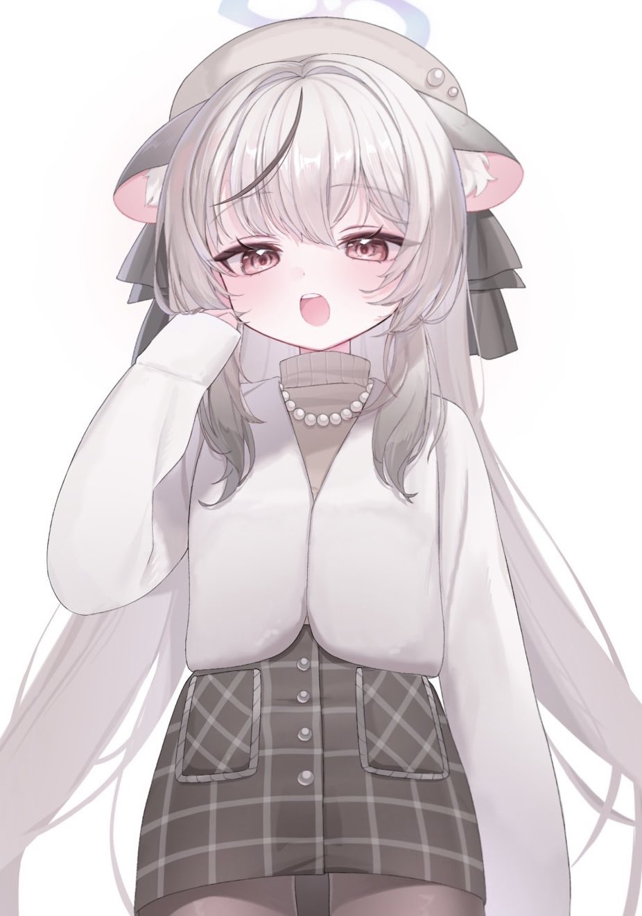 0219_142, 1girl, animal_ear_fluff, animal_ears, arm_at_side, beret, black_bow, black_pantyhose