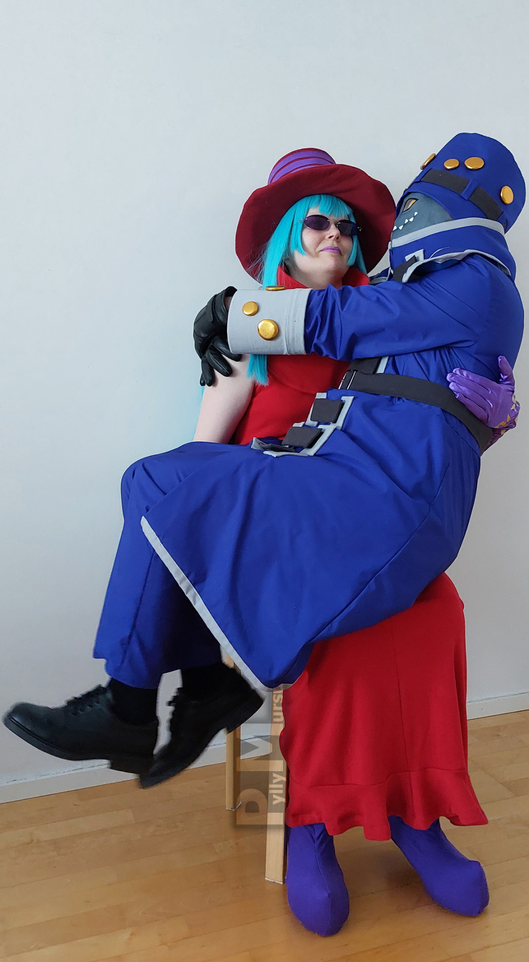 archnemon, archnemon_(cosplay), belt, blue_hair, cosplay, digimon, digimon_(creature), glasses