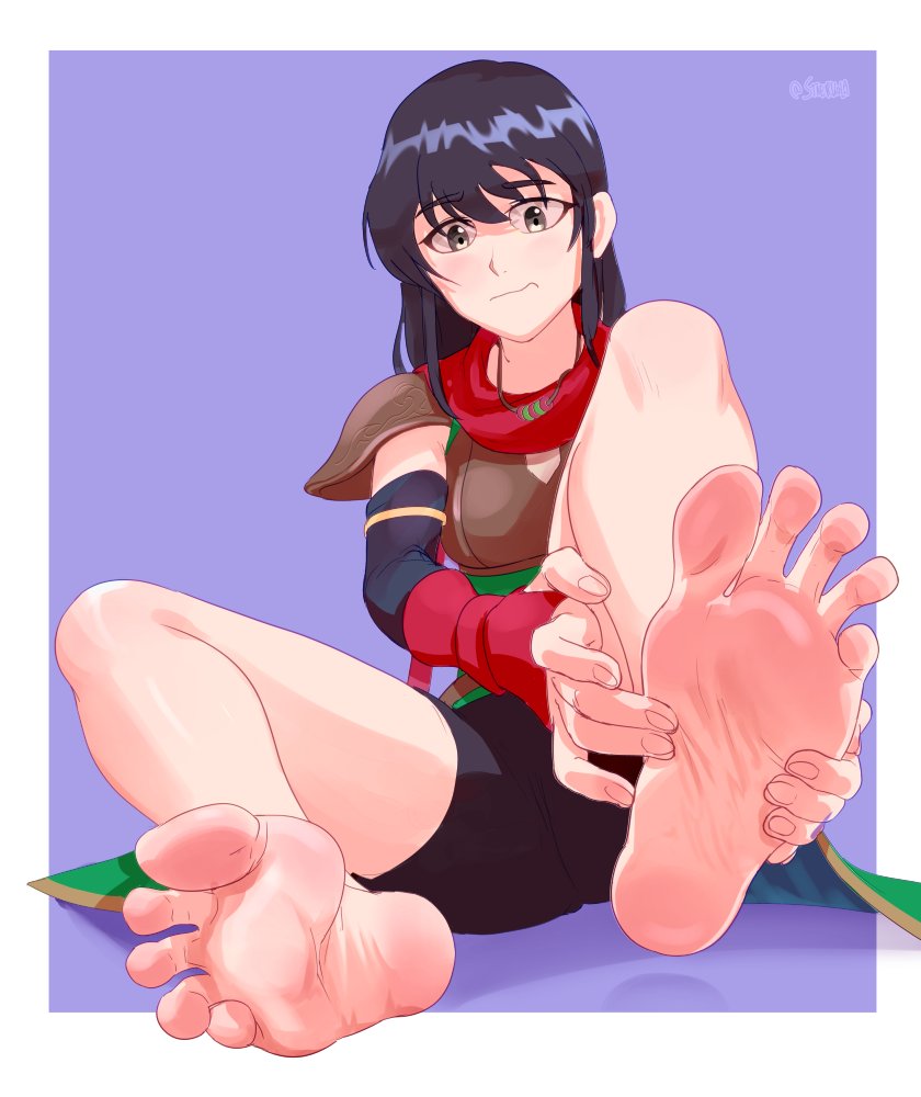 1girl, armor, artist_name, bare_legs, barefoot, black_hair, black_shorts, blush, border, breasts, closed_mouth, feet, fingerless_gloves, fire_emblem, fire_emblem:_thracia_776, foot_focus, foreshortening, full_body, gloves, grey_eyes, hair_between_eyes, jewelry, knee_up, legs, long_hair, looking_at_viewer, mareeta_(fire_emblem), medium_breasts, necklace, nintendo, purple_background, red_gloves, red_scarf, scarf, shadow, shorts, shoulder_armor, sidelocks, simple_background, sitting, soles, solo, spread_legs, staerk, toes, twitter_username, white_border