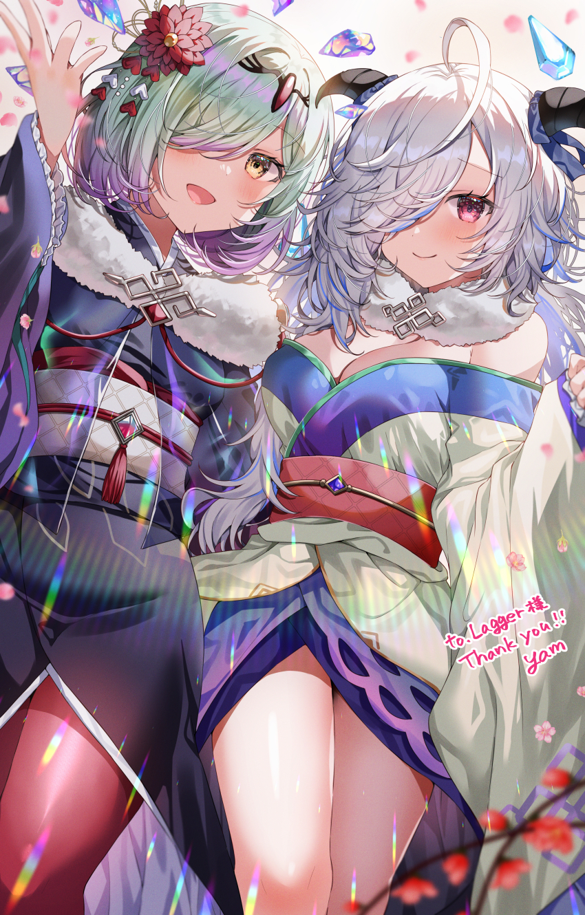 2girls, absurdres, ahoge, alternate_costume, black_horns, black_kimono, breasts, cleavage, closed_mouth, commission, crystal, eitr_(fire_emblem), fire_emblem, fire_emblem_heroes, flower, fur-trimmed_kimono, fur_trim, goat_horns, green_kimono, hair_flower, hair_ornament, hair_over_one_eye, highres, horns, japanese_clothes, kimono, kvasir_(fire_emblem), kvasir_(unknown_future)_(fire_emblem), leggings, medium_breasts, multiple_girls, nintendo, obi, official_alternate_costume, open_mouth, pantyhose, purple_eyes, red_leggings, sash, short_hair, signature, skeb_commission, smile, thank_you, wide_sleeves, yam_(yamap_mako), yellow_eyes
